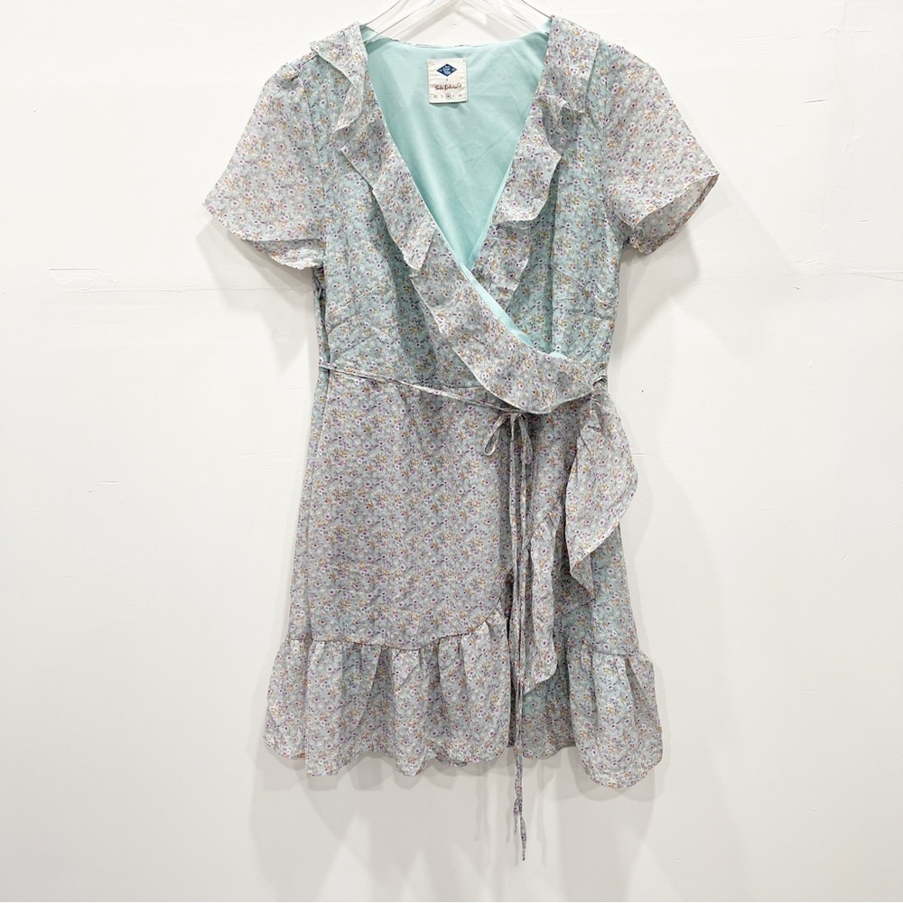Wild Blue x Sadie Robertson Floral Ruffle Wrap Mini Dress Medium Belted